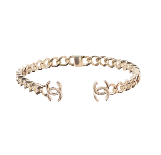 CC Cuff Logo 18K Interlocking bracelet