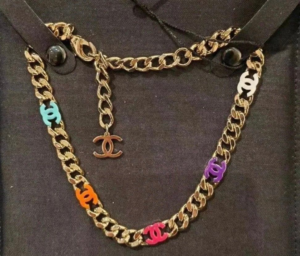 Color CC  Logo Chain Necklace
